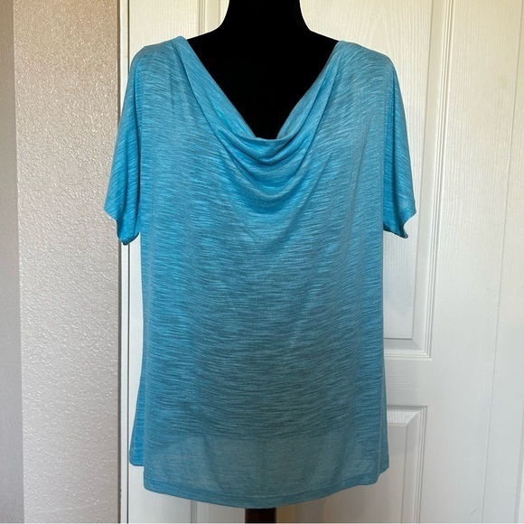 Kut from the Kloth‎ Blue with Rainfall Scoop Neckline Blouse Size Large - Picture 1 of 5